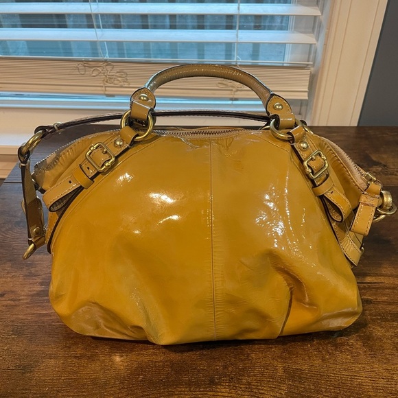 COACH SOPHIA Mustard PATENT LEATHER 15921 W/ REMOVABLE SHOULDER STRAP - Picture 4 of 11